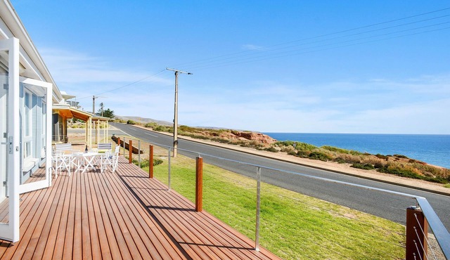 Salomon Sea Haus ~ Sellicks Beach - Stunning Sellicks Esplanade Home with Panoramic Sea Views
