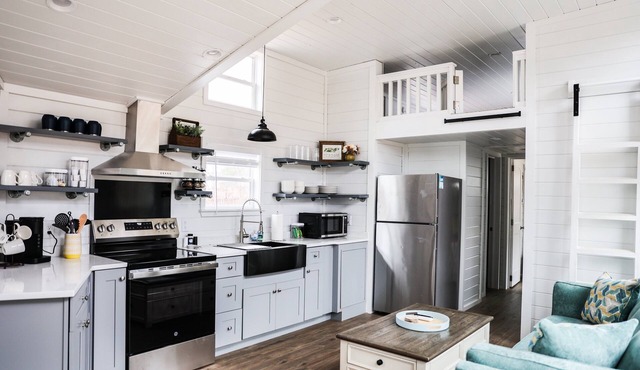 Salt and Pepper at In The Pines Pr6264