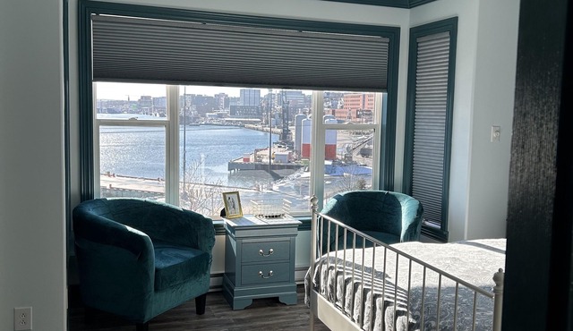 Salt & Battery Portside Luxury Waterfront Retreat