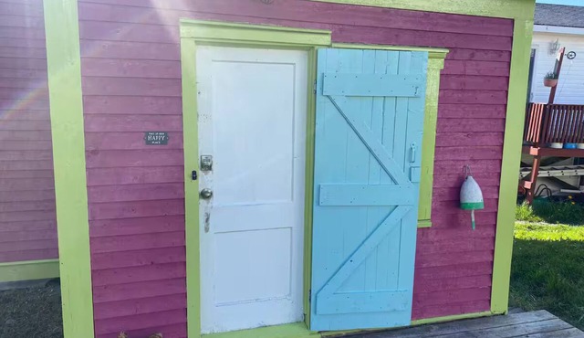 Salt box on Brinson’s