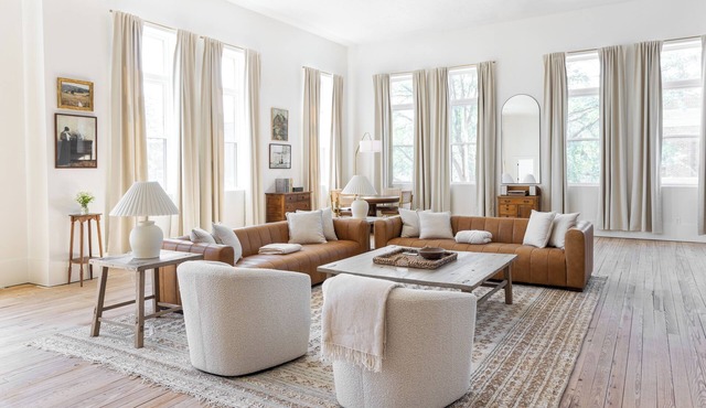 Salt Creek Atelier, a luxuriously cozy loft in downtown Ashland NE.