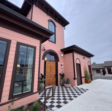 Salt Ranch Hotel