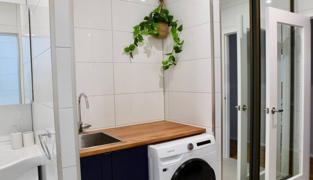 Salt Water Retreat, BBQ area with water views