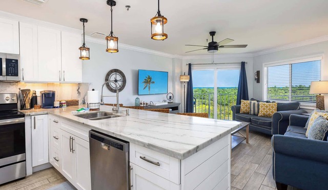 Saltair Loft Ocean Pointe 2 BR 2 BA 1411