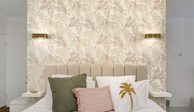 ​Saltbreeze Guest House – Luxury King Suite in Runaway Bay, Gold Coast