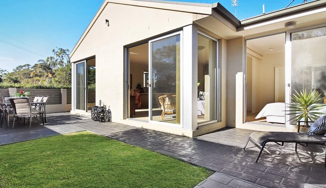 Saltbush at Vincentia by Experience Jervis Bay