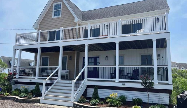 Saltwater Manor: Bay Front Home with Private Dock