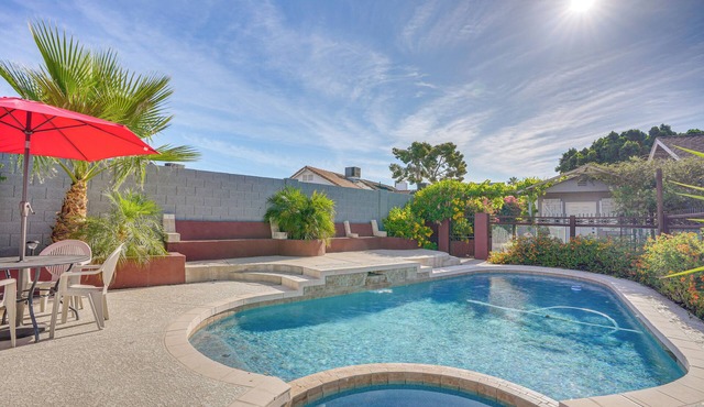 Saltwater Pool! Family Gem Near Hurricane Harbor