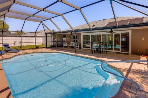 Saltwater Pool! Sebring Oasis Near Lake Jackson