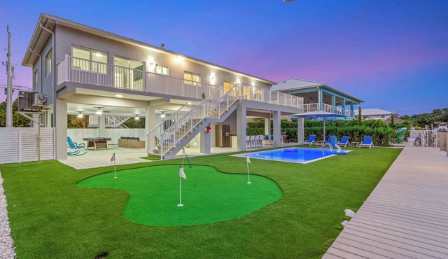 Saltwater Social ~ Game Room ~ Pool ~ Dock ~ Views