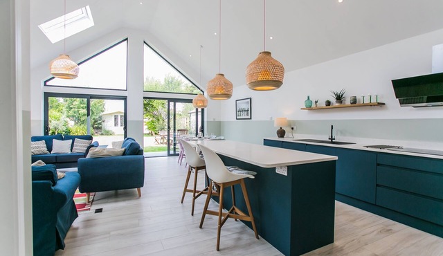 Saltwhistle - Bracklesham Bay