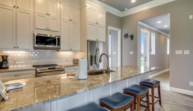 Salty Blue Mermaid by Ryson Vacation Rentals