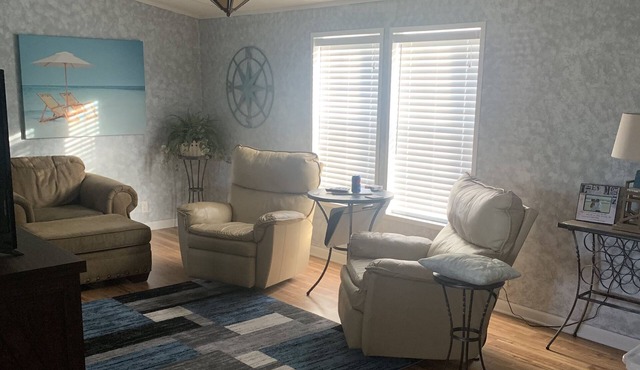 Salty Dawg Beach House at Ocean Isle