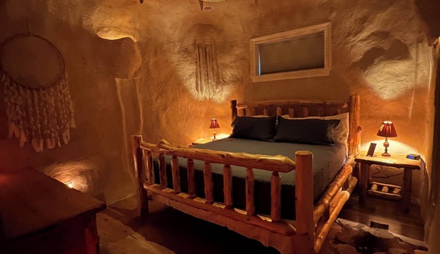 Salty King Salt Lodge