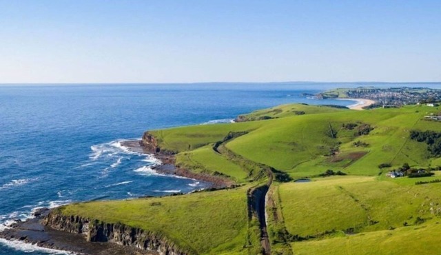 Salty Palm's Luxury Villa's By the Sea - TWO