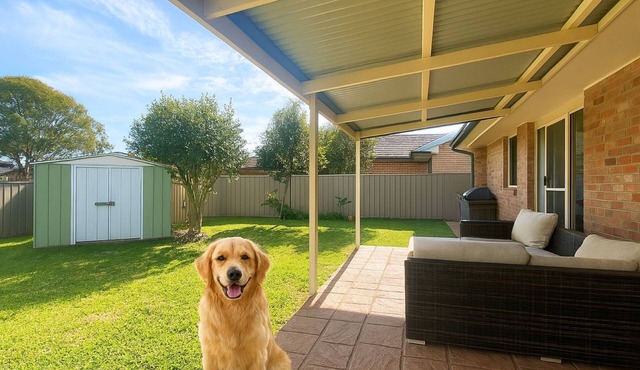 Salty Paws Caves Beach - Pet friendly