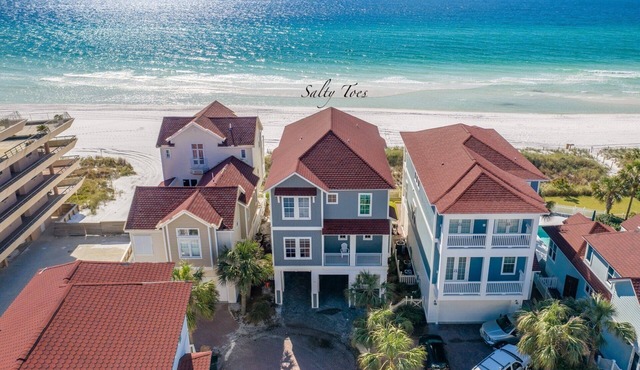 Salty Toes | Gulf Front & Heated Pool | Free Beach Chair Service | Dog Friendly* 🐾