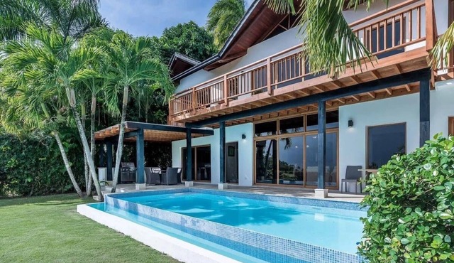 Samana Mountain Villa with Ocean View
