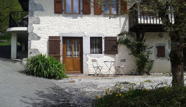 SAMOENS-Bel Apartment-4 persons ds a traditional Savoyard chalet-Expo SOUTH