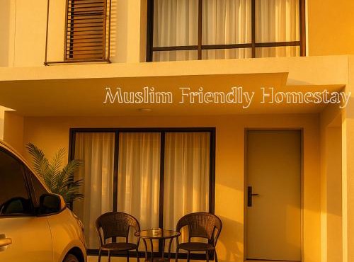 SAMPOISGT VILLA HOMESTAY - Near Bangi Avenue, BACC, UKM, GMI, EVO, Bangi Gateway, KIPMall