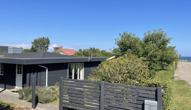 "Sampsa" - 75m from the sea by Interhome