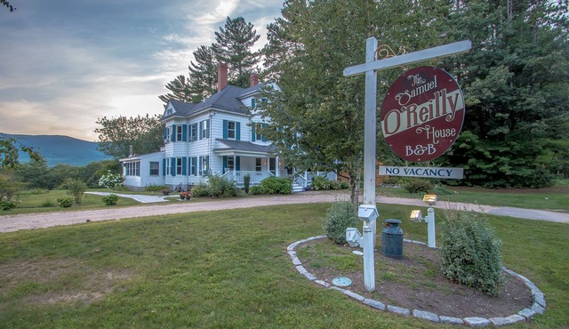 Samuel O'Reilly House Bed and Breakfast - Come Relax At Our Picturesque Property