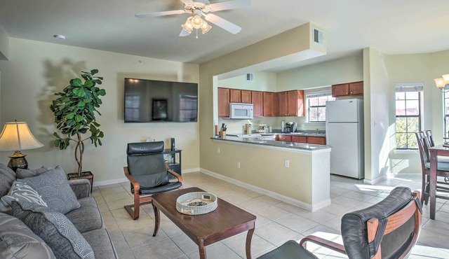 San Antonio Condo w/ Shared Hot Tub & Pool!