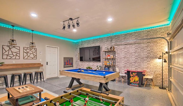 San Antonio Home w/Patio + Grill Near SeaWorld!
