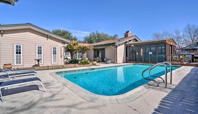 San Antonio Home w/Pool, Near Lackland AFB!