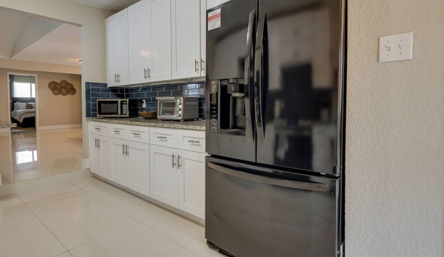 San Antonio Vacation Rental w/Pool & Home Gym