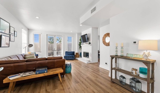 San Clemente Beach House -Military/911/RN Discount