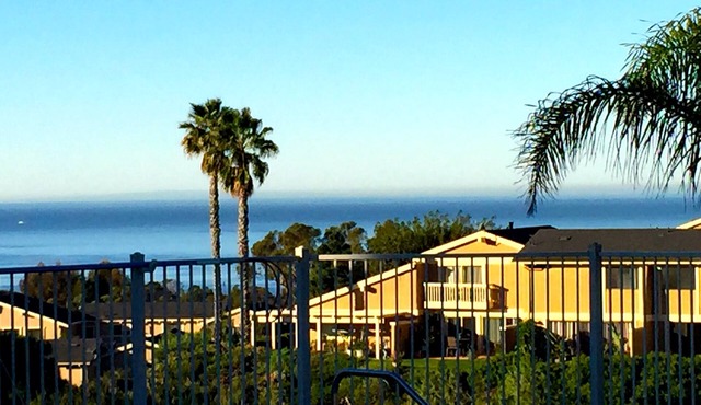 SAN CLEMENTE TROPICAL GETAWAY, OCEAN VIEWS, POOL, BEACH GOLF & RELAXATION!