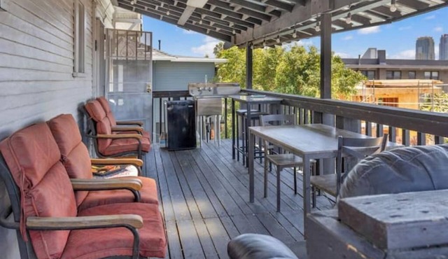 San Diego 1 Bedroom 1 Bath Amazing CityViews 3beds