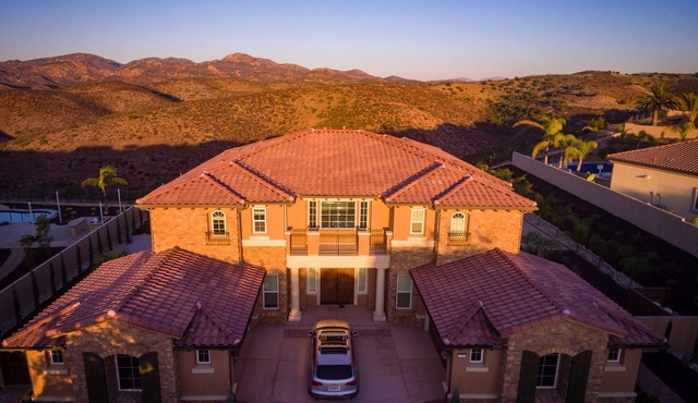 San Diego estate designed for quiet, calm relaxation and private vacationing.