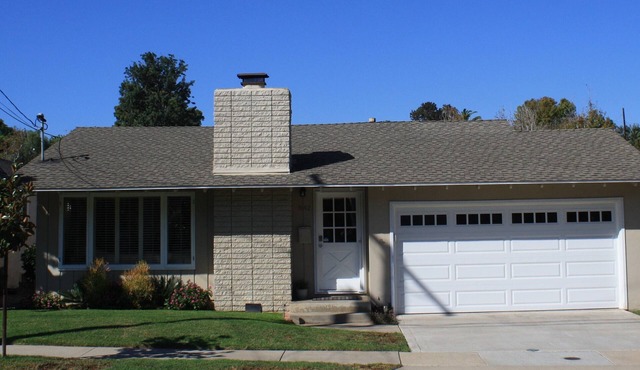 San Diego Living Point Loma Style (Between the Beach and the Bay)