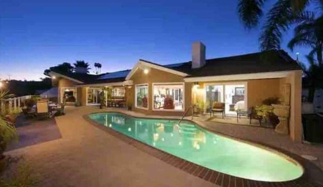 San Diego Paradise: Scenic Views, Pool & Spa, Private