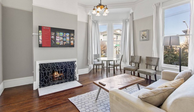 San Francisco Victorian charmer near UCSF, Kaiser, Fillmore close to everything