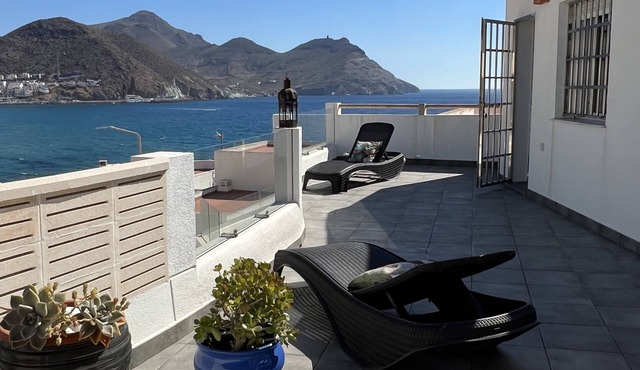 San José, quiet and large terrace at 100m beach