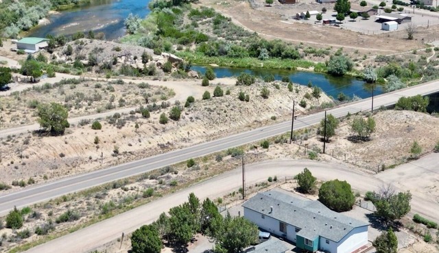 San Juan Cast and Crash, Sleeps 10 and just minutes from world class fly fishing
