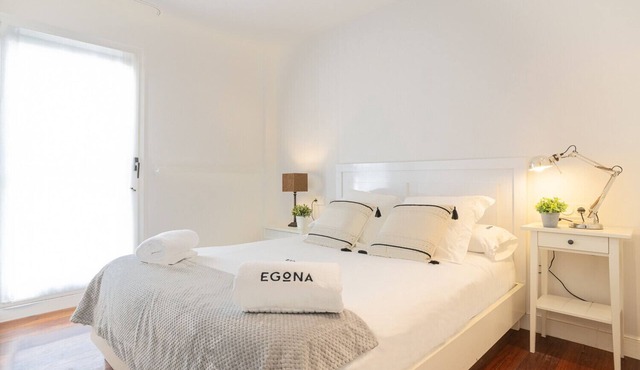 San Luis 2 Apartment with garage, and beach views by Egona