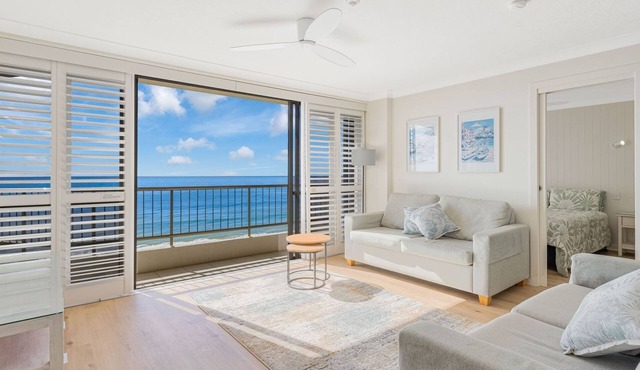 San Simeon 47 - Absolute Beachfront Tugun - Min. 3 Night Stays!