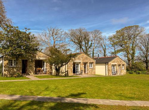 Sancreed House Cottages