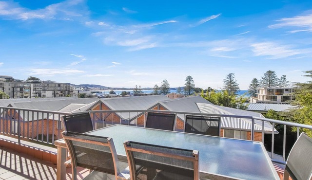 SANCTUARY #12 | Accom Holidays