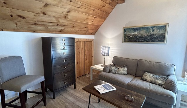 Sanctuary In Gorgeous Natural Setting
