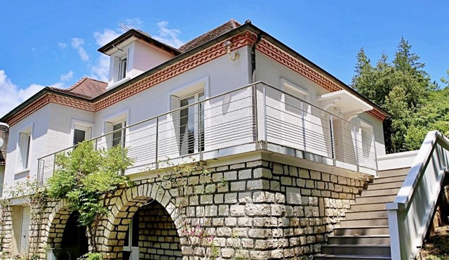 Sancydore, 2-bedroom villa with pool and air conditioning near Rocamadour