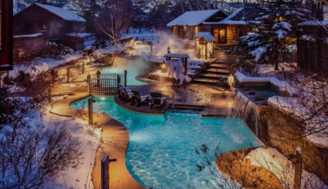 SAND 2 SKI - Private Beach Close to Blue Mountain!