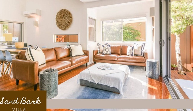 Sand Bark Executive Villa - North Stradbroke Island