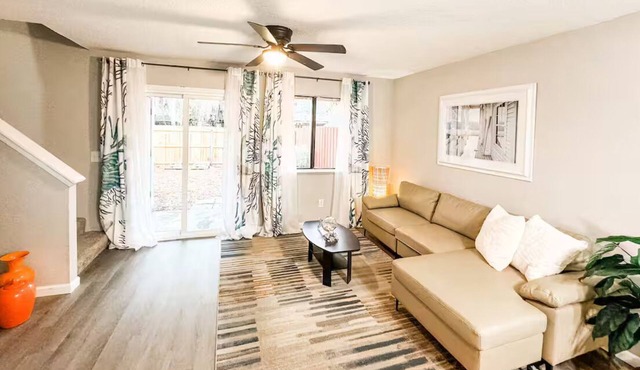 Sand Castle: A fabulous 3-bedroom townhome in tranquil Jacksonville Beach