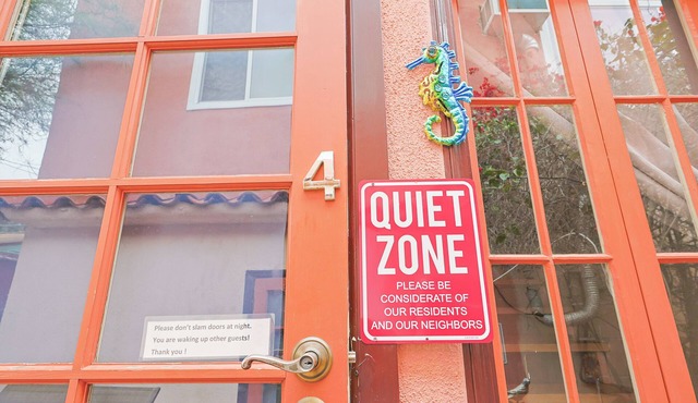 Sand Castle Studio Loft @ The VENICE Beach