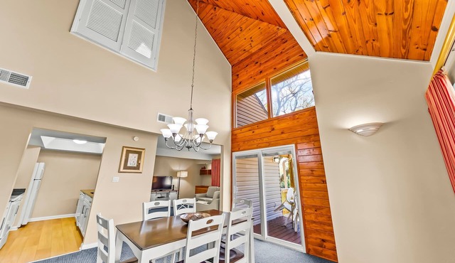 Sand Castle Village Townhome Family Fun & Pool Access!